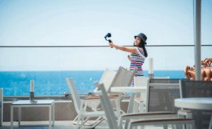 How to make travel vlogs