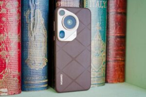 Huawei's flagship phones the Pura 80 Series violate all the rules in the Smartphone Industry.