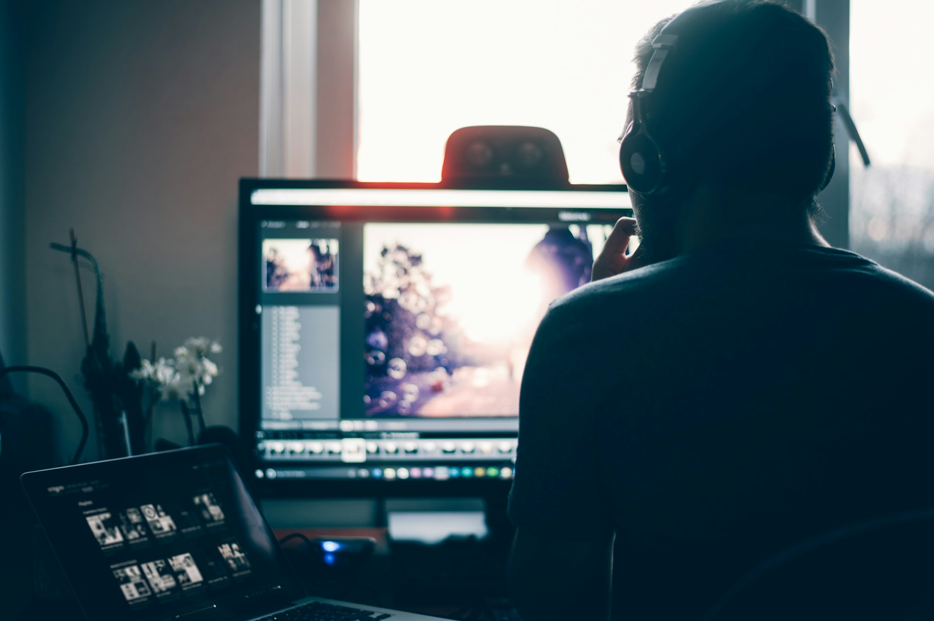 The Top Freelancing Niche Markets That Will Pay the Most in 2025 (And How to Get Started in Them)