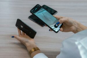 You can transform your old smartphone into a controller for your smart home.
