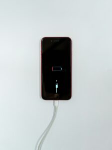 A Guide to Cleaning the Charging Port of Your Phone and Increasing Charging Speed in a Safe Manner