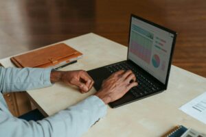How to Work with More Than One Client Without Getting Tired